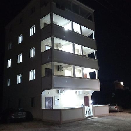 Md Apartmani Čanj 外观 照片